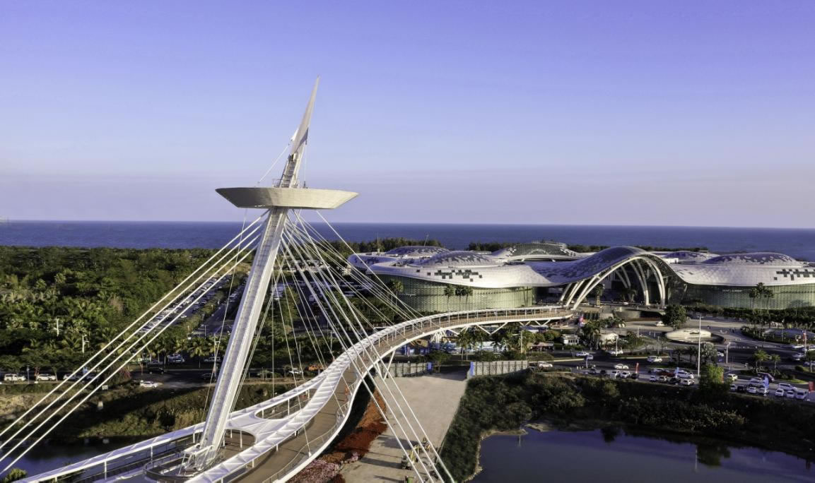 迎海南封關歷史機遇，中免集團以創(chuàng)新生態(tài)引領全球消費新潮流